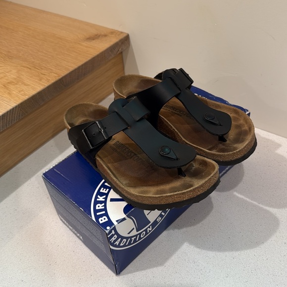 Birkenstock Medina Sandal in Black 39R - Picture 3 of 11